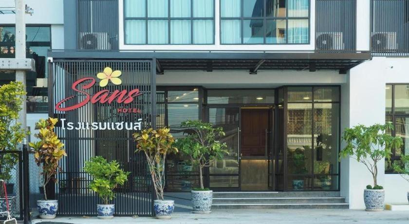 Sans Hotel Ratchaburi Exterior foto